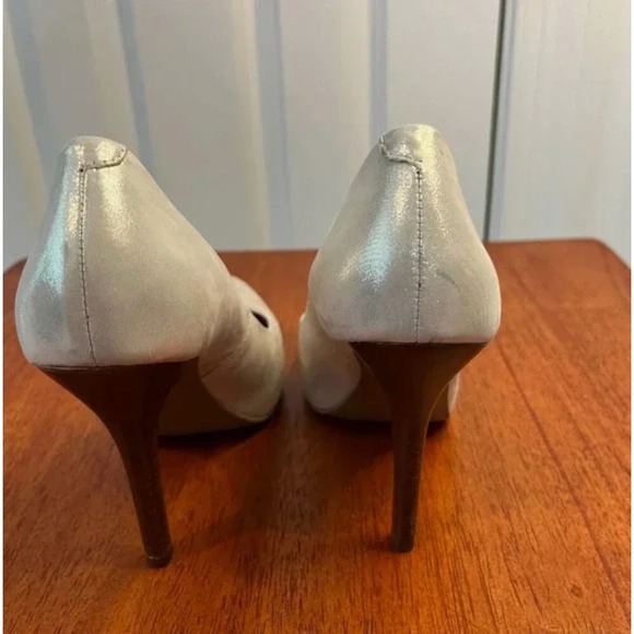 Diego di Lucca Women Beige Metallic Almond Toe Platform Stiletto Heels Size 7 - Picture 6 of 13